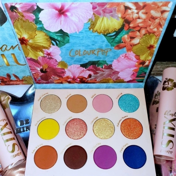 CABANA CLUB COLOURPOP EYESHADOW PALETTE - Picture 2 of 5